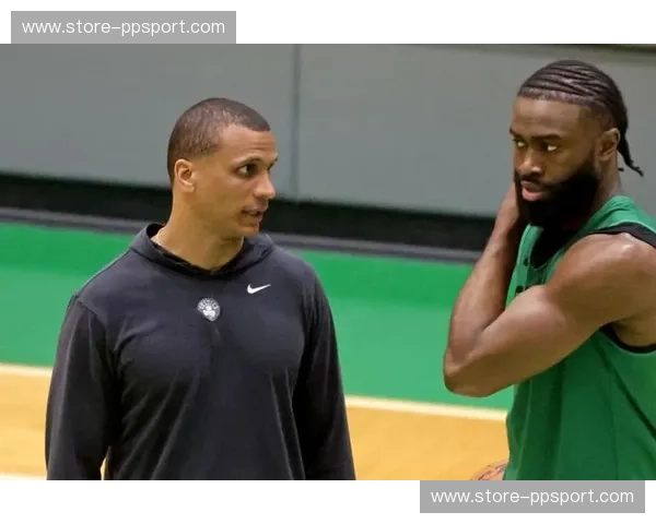 巅峰对决！勇士vs凯尔特人高清：每一帧都是心跳，这才是篮球该有的样子